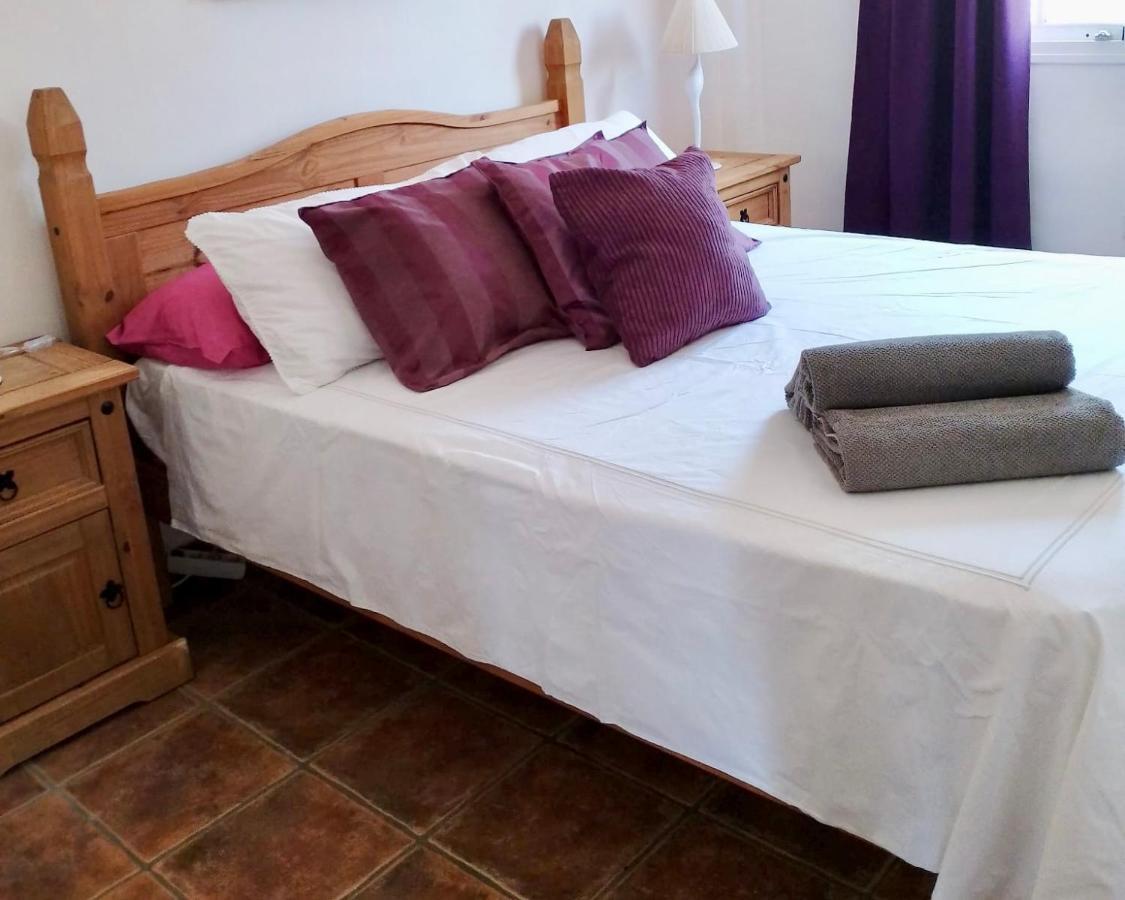 Villa Consuelo - Quiet Location Close To Resorts Buzanada ภายนอก รูปภาพ